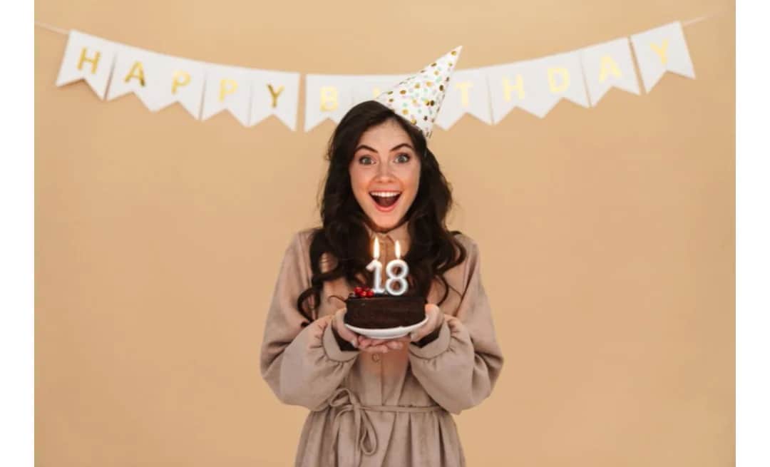 Najlepsze prezenty na 18 urodziny dla córki - spraw jej wyjątkową niespodziankę