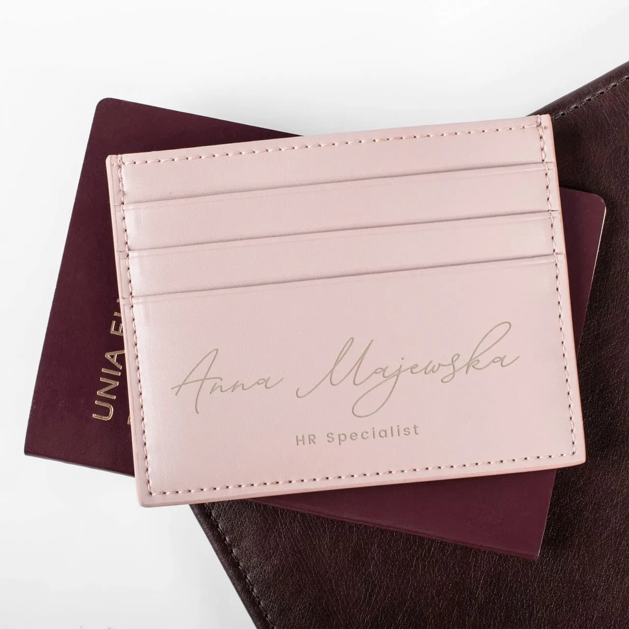 Najlepsze prezenty z okazji awansu w pracy, które zachwycą każdego